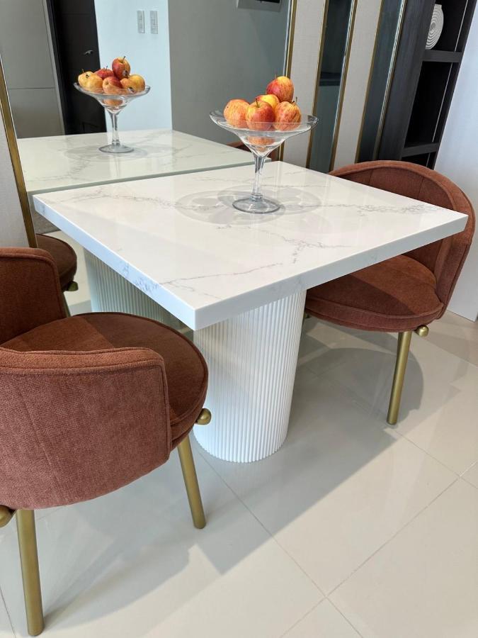 Uptown Parksuites Bgc Taguig Εξωτερικό φωτογραφία