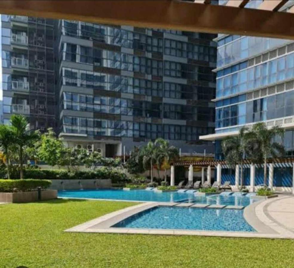 Uptown Parksuites Bgc Taguig Εξωτερικό φωτογραφία
